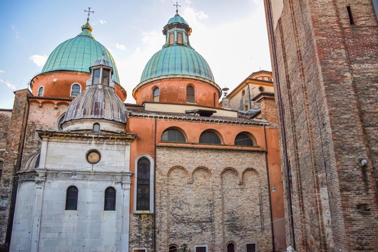 Duomo Luxury Home * * * * * San Paolo Cathedral Treviso Luaran gambar